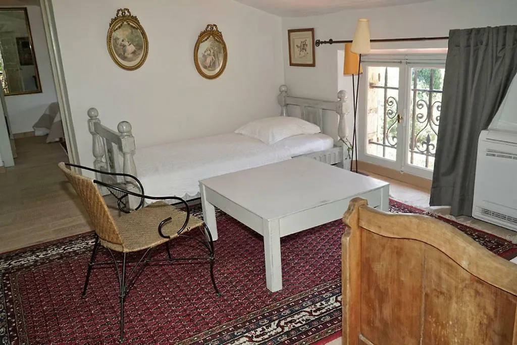 Chambres D'Hotes Il Monticello Grasse Bed & Breakfast