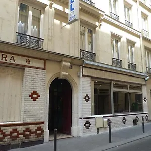 Du Jura 2* Paris